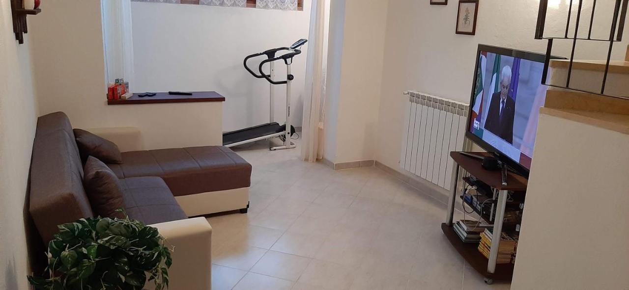 Il Fico Moro Lägenhet Monteverdi Marittimo Exteriör bild